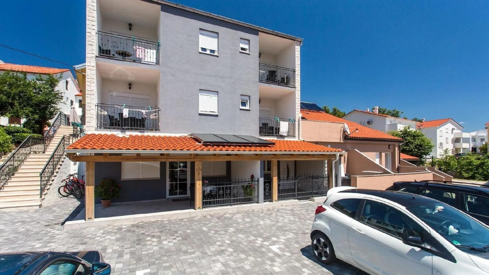 Tolle Wohnung In Baska Mit Eigenem Balkon Apartment